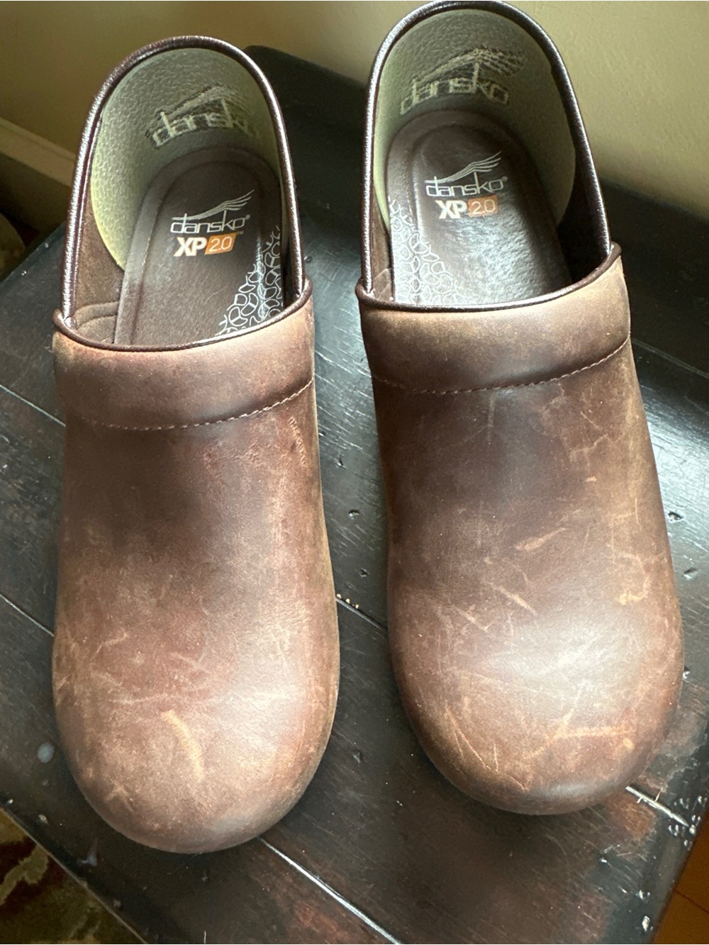 Dansko XP 2.0 Dark Brown Oiled Leather Clogs Mens 45 / US 11.5-12 Slip Resistant